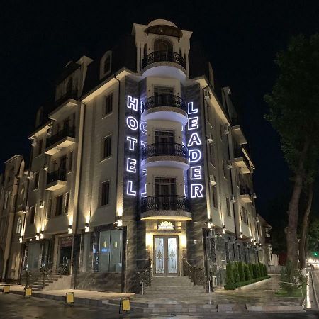 Leader Hotel Ташкент Екстериор снимка
