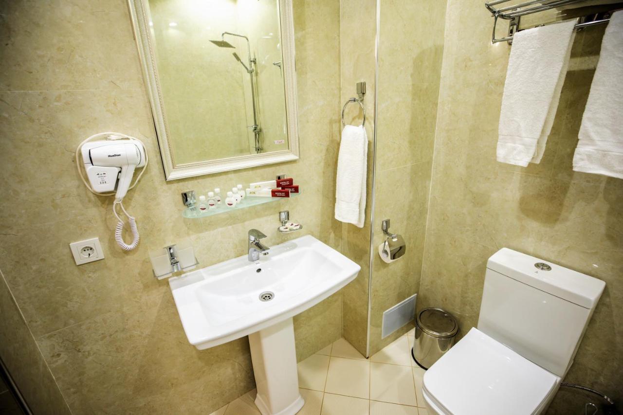 Leader Hotel Ташкент Екстериор снимка