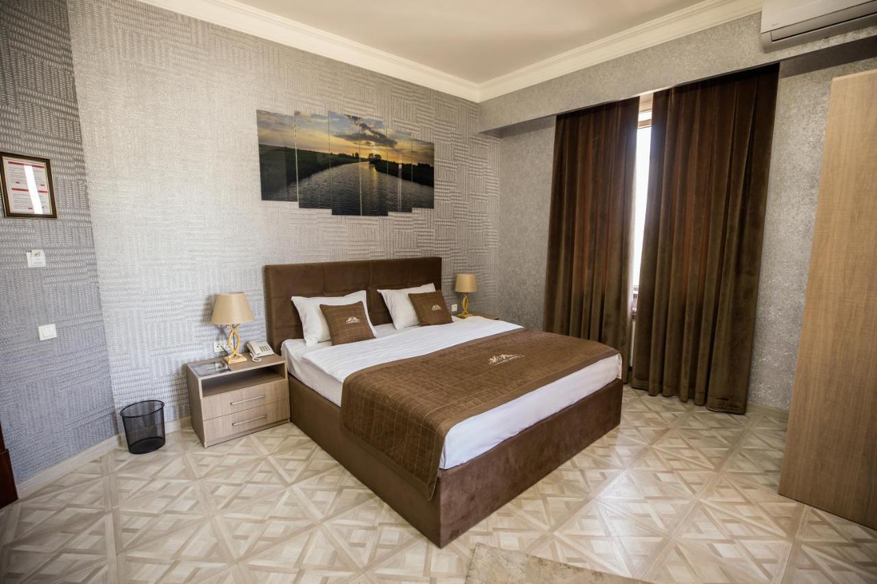 Leader Hotel Ташкент Екстериор снимка